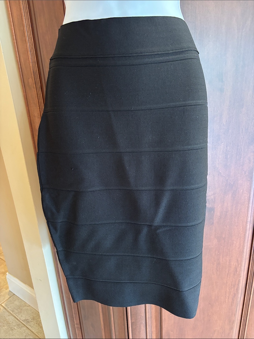 Romeo & Juliet Couture Black Textured Pencil Skirt